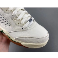 El HF8833-100 5 Grito Jordan Air 0620